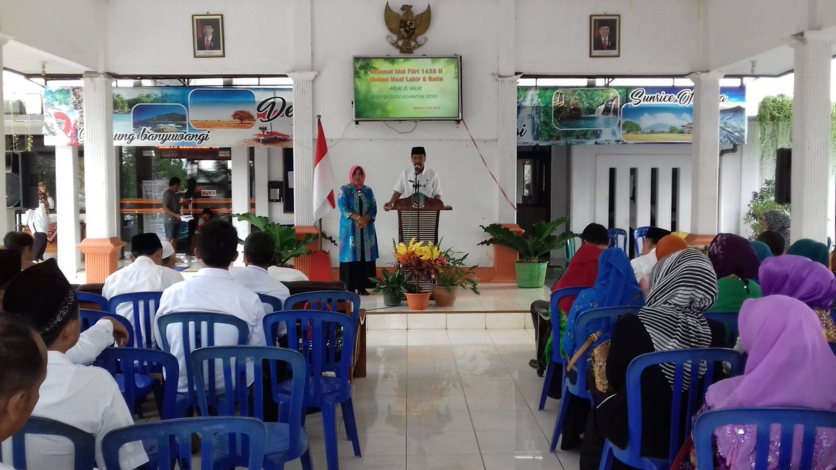 Silaturahmi dan Halal Bi Halal Forpimka se-Kec Srono. Minal Aidzin Wal Faidzin Mohon Maaf Lahir dan Bathin.
<a href="/a_azwarnas/">Abdullah (Azwar Anas)</a> 
<a href="/suyono_gatot/">Gatot Suyono</a>