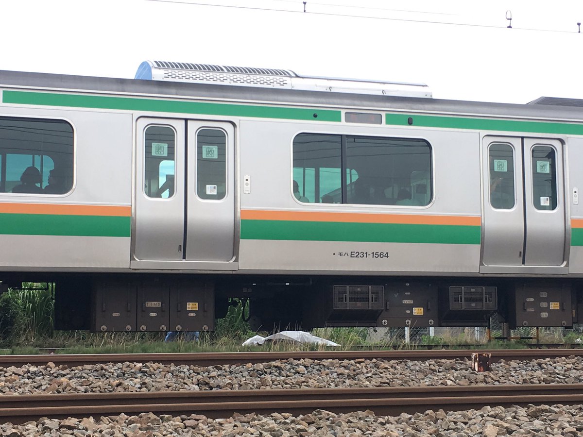 南野カナ メロンブックス委託中 東海道線 下り藤沢 辻堂駅間で人身事故が発生した模様 車体の向こうに 人 であった であろうモノが見える まだだ まだ電車止まってない 責任者誰 と怒号が飛んでる 南野カナ メロンブックス委託中 東海道線 下り藤沢 辻堂駅間で人身事故が発生した模様 車体の向こうに 人 であった であろうモノが見える まだだ まだ電車止まってない 責任者誰 と怒号が飛んでる