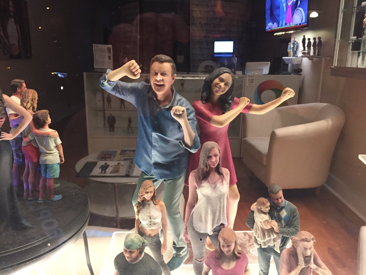 This looks like the most fun party I've ever seen <a href="/MikeFOX29/">Mike Jerrick</a> <a href="/AlexHolleyFOX29/">Alex Holley</a> 
#wuzzup