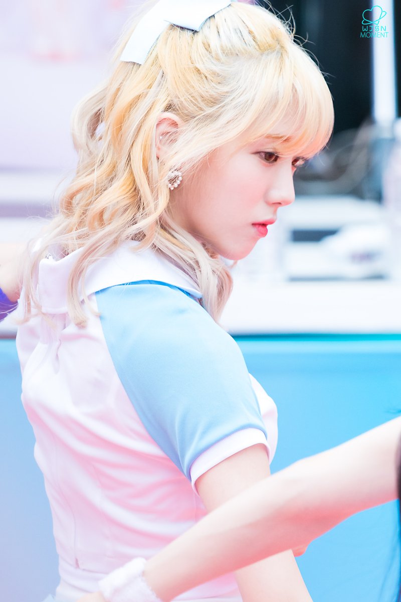 fangthaa's tweet photo. https://t.co/nSHMlUkM9X