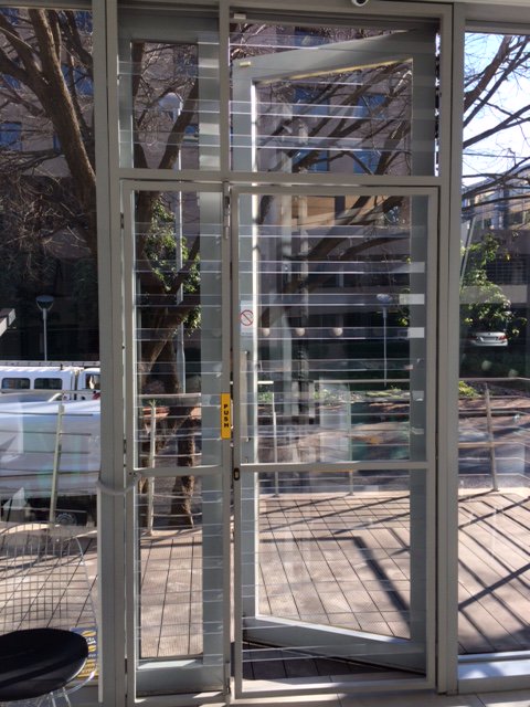 SeeThruSecurity's tweet photo. SEE-THRU BAR SECURITY GATE made on customers request. https://t.co/1WhEz9Uuhl