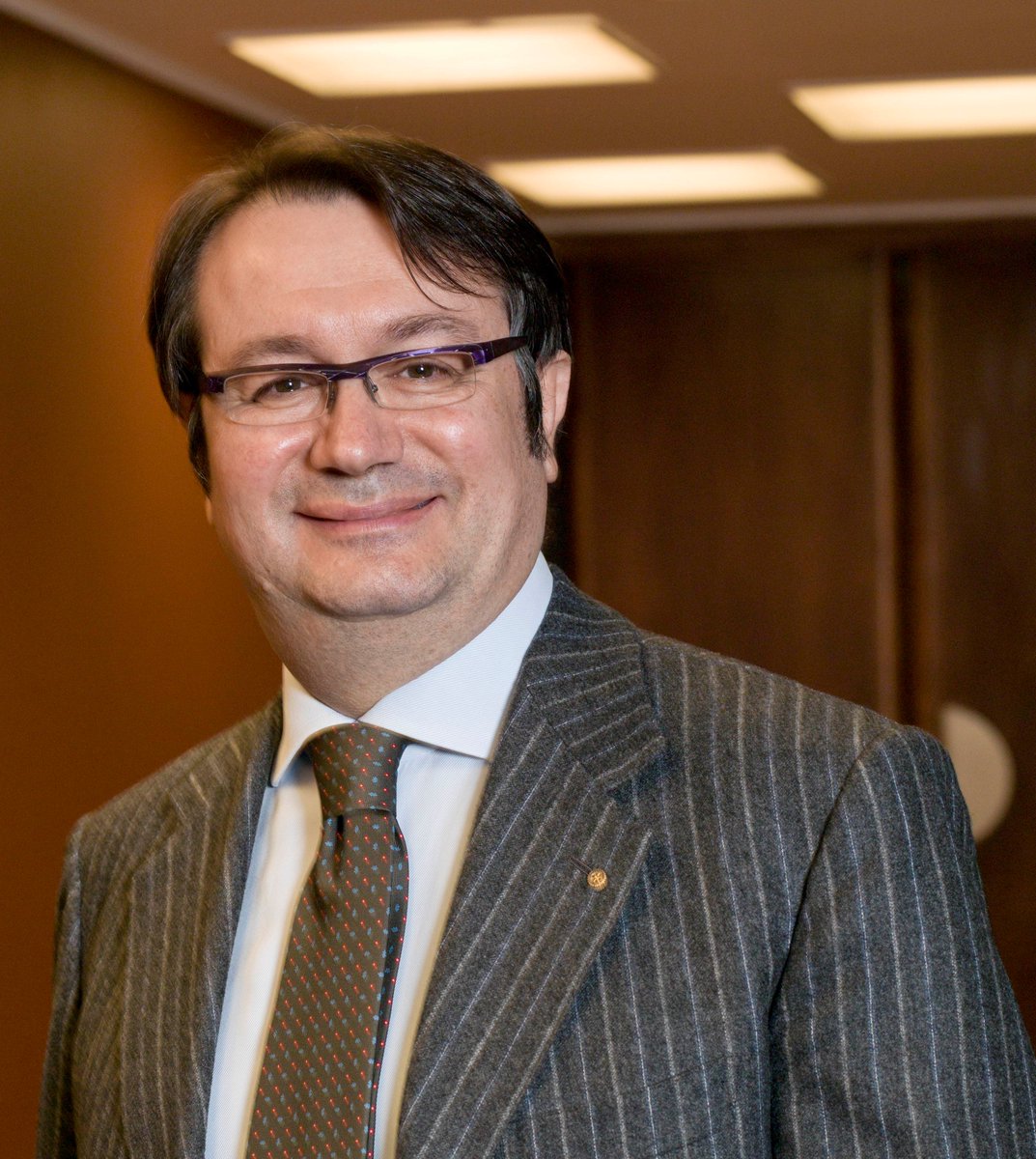 ConfPiem's tweet photo. @Carlo_Robiglio disponibile a candidarsi per il prossimo mandato di Presidenza Piccola Industria di @Confindustria. https://t.co/r5Q9clSgR6