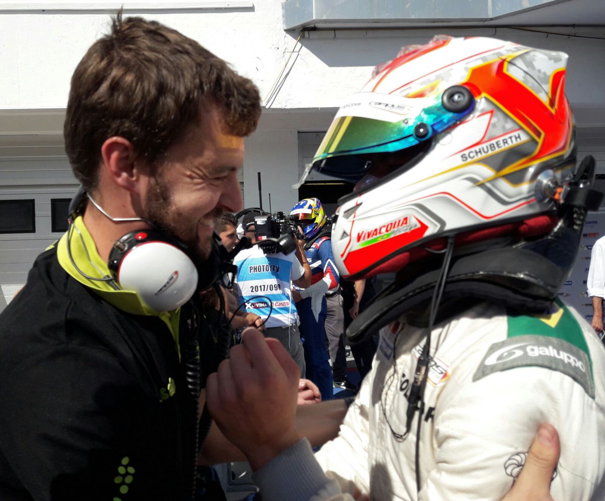 CamposRacing's tweet photo. #EFOpen | When the driver is happy, the engineer is happy too. And, of course, all #CamposTeam 😃🏆! 
🙍‍♂️@TVivacqua @germankart https://t.co/xC957RqDiU