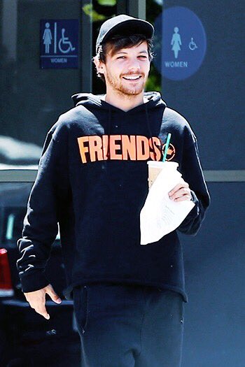 OneDXFactor's tweet image. Ieri Louis a  Malibu