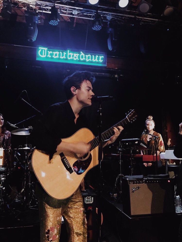 irlfaker's tweet image. Dreams and secrets were whispered into my ears as i fell more and more in love with her.