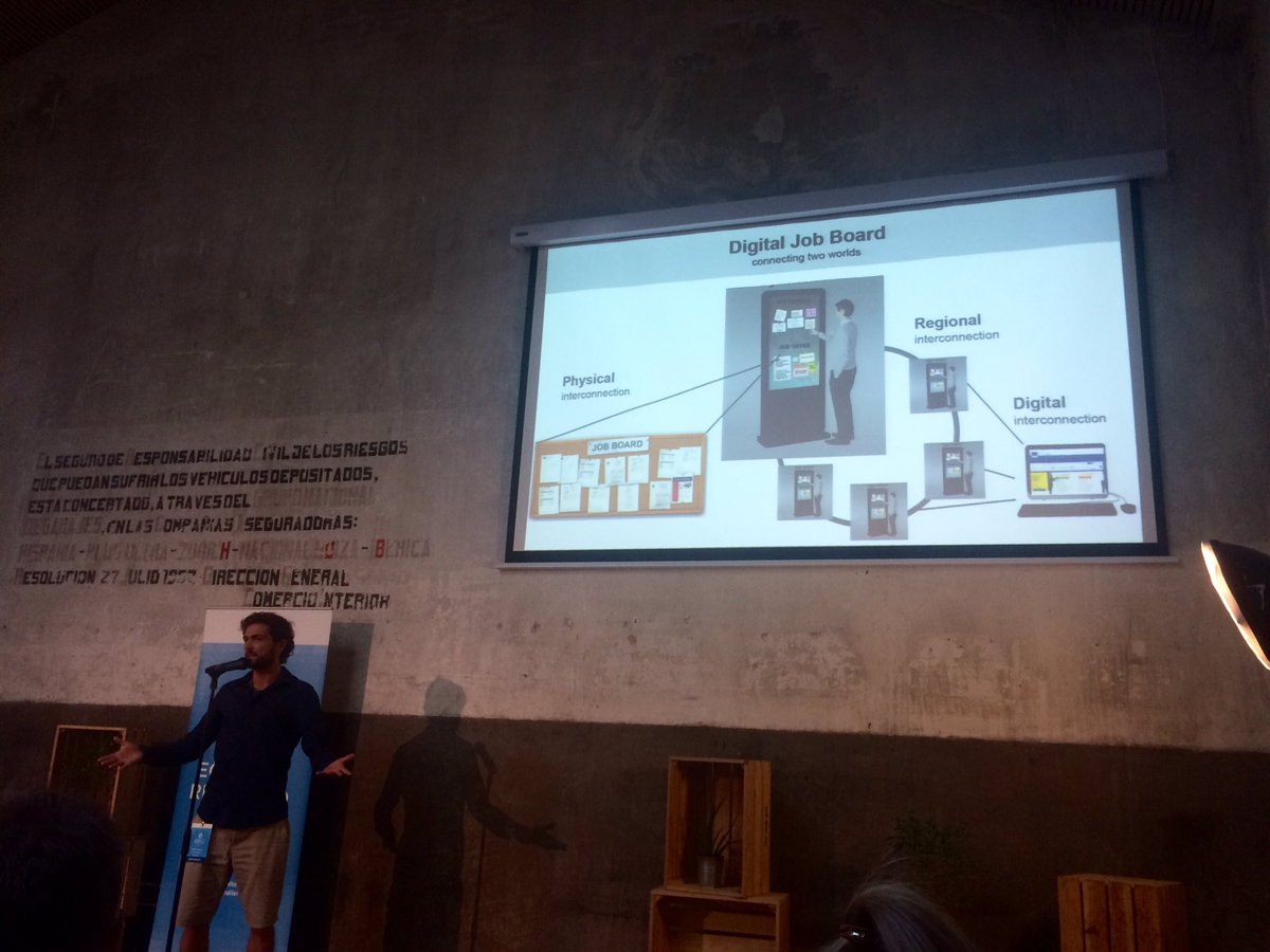 EUSocialInnov's tweet image. #DigitalJobBoard pitching it&apos;s solution for inclusion when it comes to applying for jobs at #diogochallege academy at @ImpactHubMAD