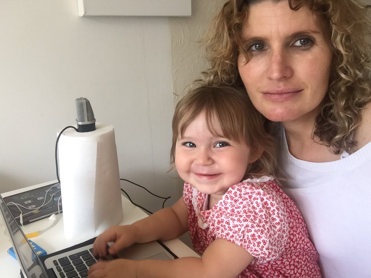 Lieslcurly's tweet photo. Doing the show from home today, car broke.@BigJohnHallamFM @JamesCrookes #professional #kids #needabreaknow https://t.co/cFlx8iDtVX