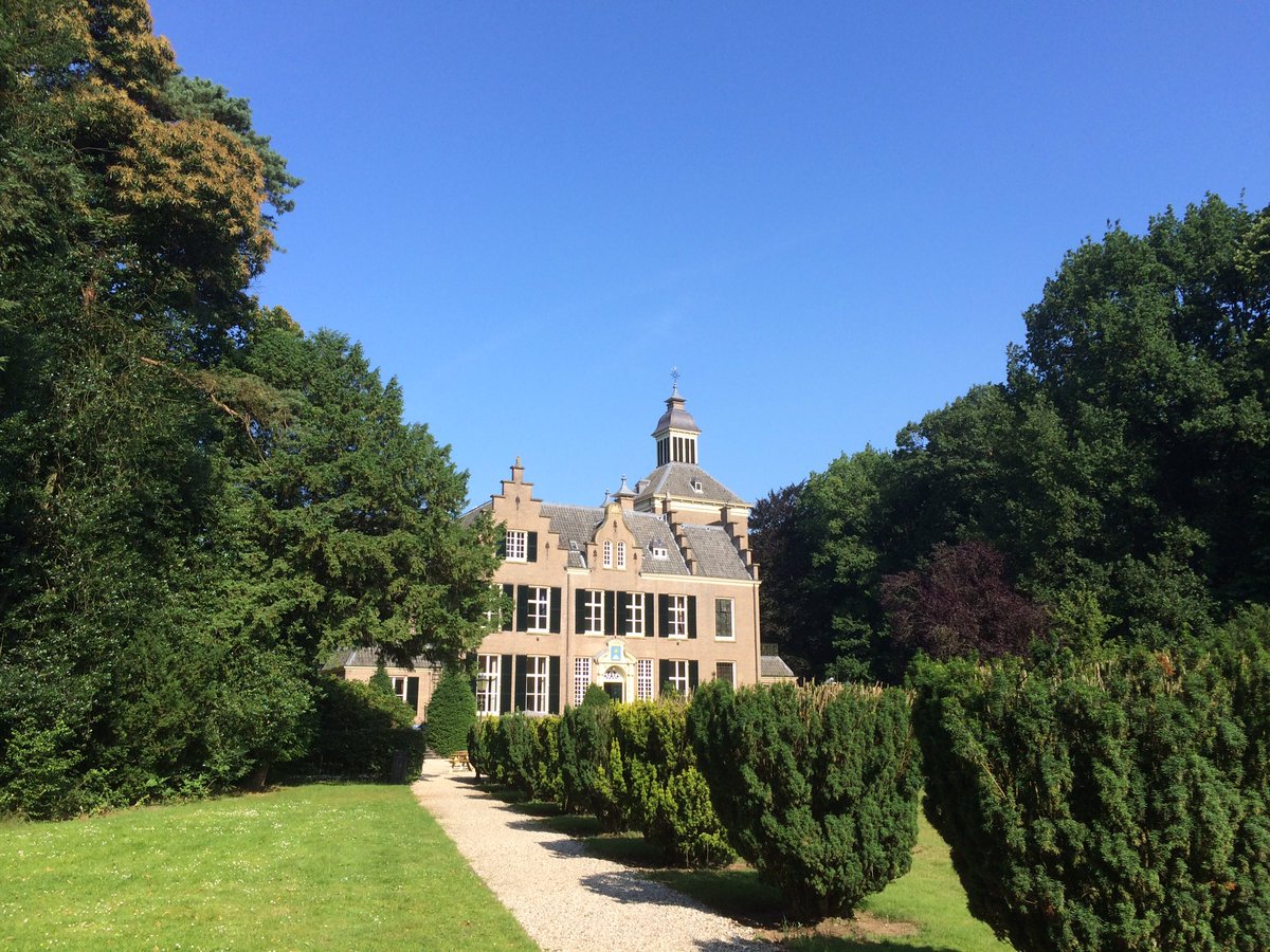 Vandaag op Landgoed Zonneheuvel in NP Utrechtse Heuvelrug. Samen met gebieden praten we over merkontwikkeling en beleving #nationaleparken