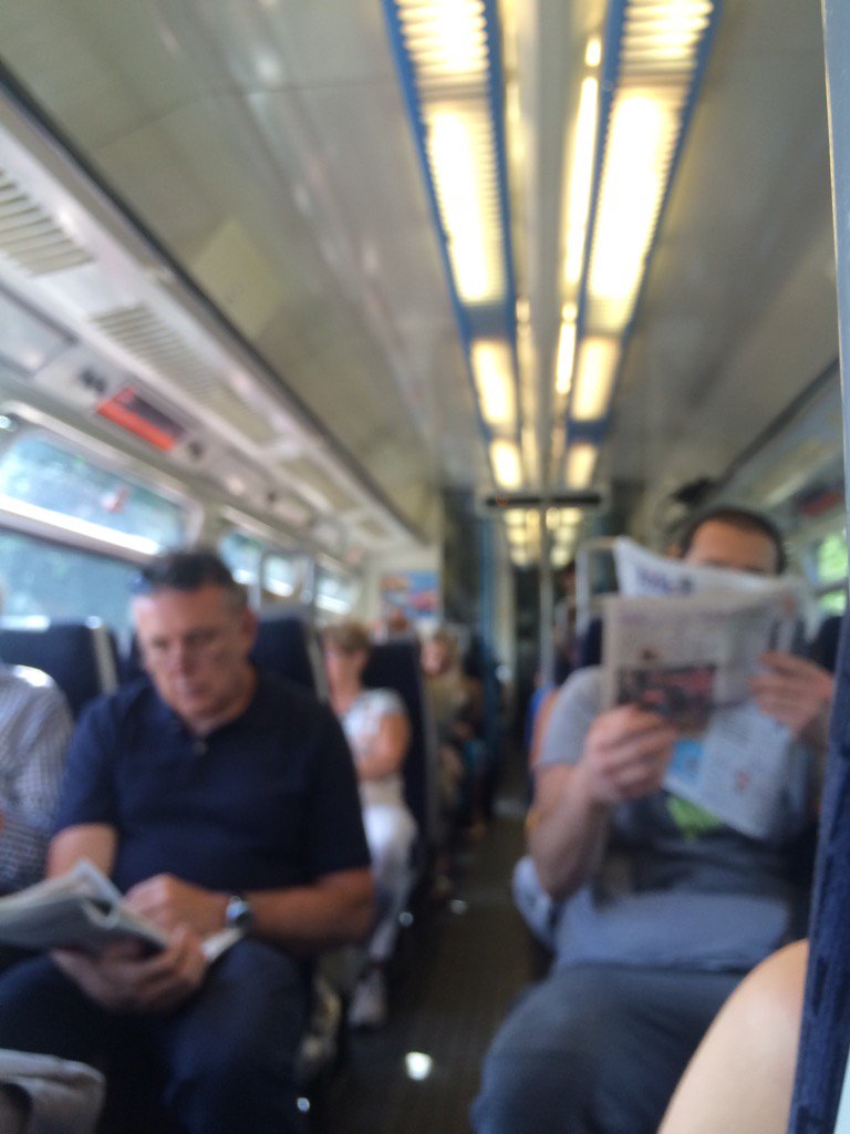 bealejonathan's tweet photo. The " unusually large passenger flow" that delayed @Se_Railway...with seats to spare #stopmakingupexcuses https://t.co/3sO5W5DIYE