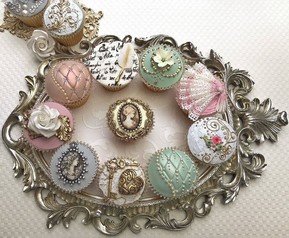 elegateaucakes's tweet image. This Thursday (tomorrow) we are doing our Victorian Cupcakes course! It's on Sale so book while you can!

ow.ly/uLyp30dkKxf