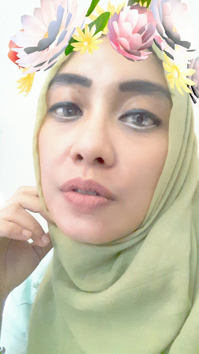 Nina Putri Toto (@ninaputribudi) on Twitter photo 