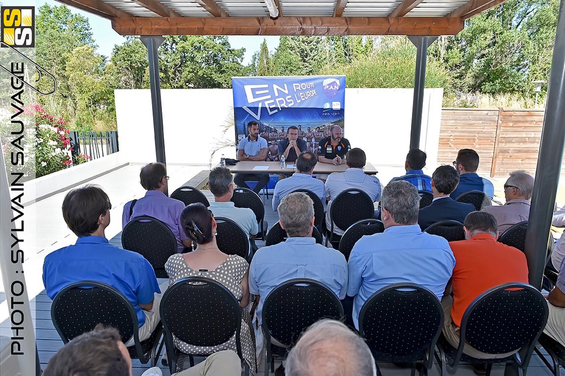 Pays Aix Natation (@panwebmedia) on Twitter photo Présentation ce matin à la presse et aux partenaires du PAN du néo Aixois <a href="/CrousillatUgo/">Ugo Crousillat</a> 🤽🏻♂️🏐o#Welcome @LP_WP <a href="/aixmaville/">Aix-en-Provence</a> <a href="/FFNatation/">FFN</a> Présentation ce matin à la presse et aux partenaires du PAN du néo Aixois <a href="/CrousillatUgo/">Ugo Crousillat</a> 🤽🏻♂️🏐o#Welcome @LP_WP <a href="/aixmaville/">Aix-en-Provence</a> <a href="/FFNatation/">FFN</a>
