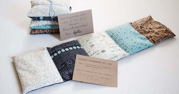 AppleGCottage's tweet image. Loving this sewing idea:Learn how to make a microwavable neck warmer rice bag. Tutorial by PA Country Crafts. #sewingblog #sew #applegreenc…