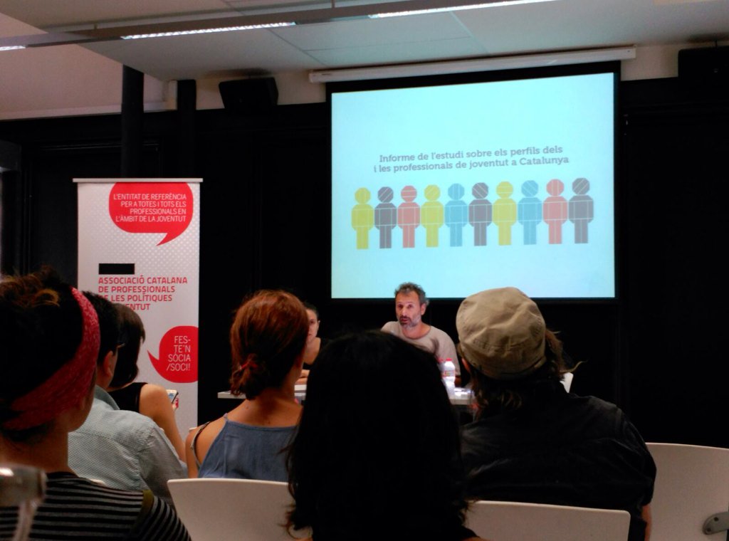 ceesc_cat tweet media