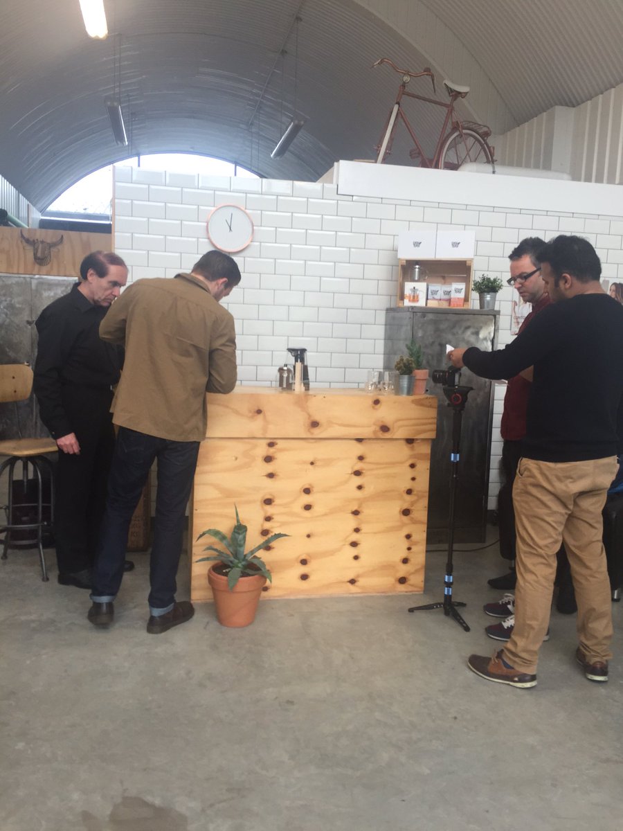 Super excited to be at <a href="/easyteasytea/">Easy Teasy</a>'s video shoot today!