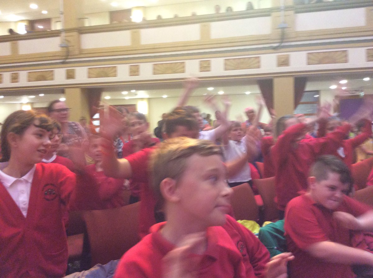 HornshawMrs's tweet photo. Having a fab time at the Brid Big Sing! @missrefoster @BoothferryPS https://t.co/FxnuVBp7z1
