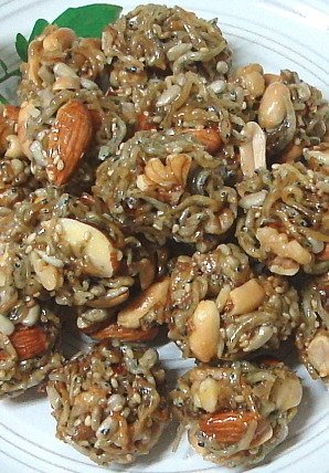 건강간식으로 멸치강정 - 히어로클럽
 me2.do/50W2zm3k