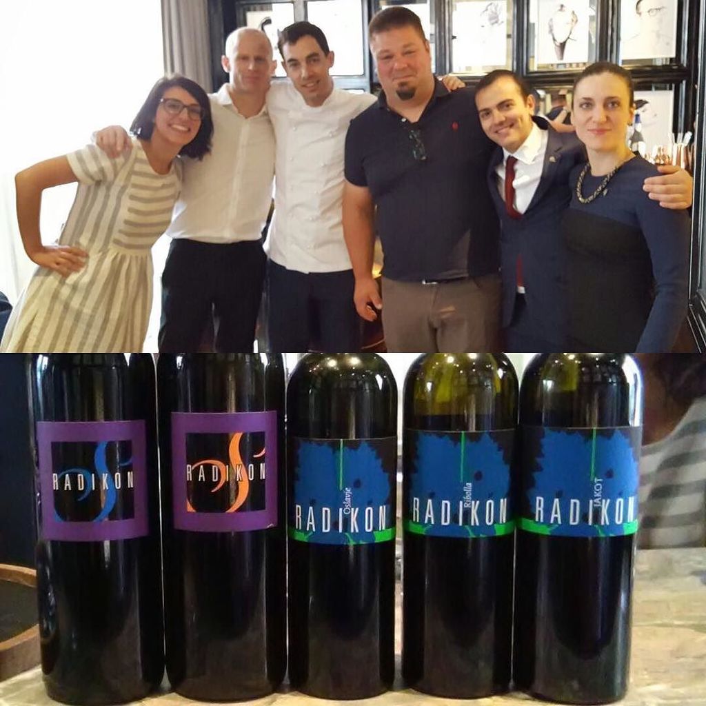 Morning tasting with Sasa Radikon!!! @sasaradikon @dynamic_vines #ferasommteam #ribollagialla #orangewine #jakot #… http://ift.tt/2sJLDUF