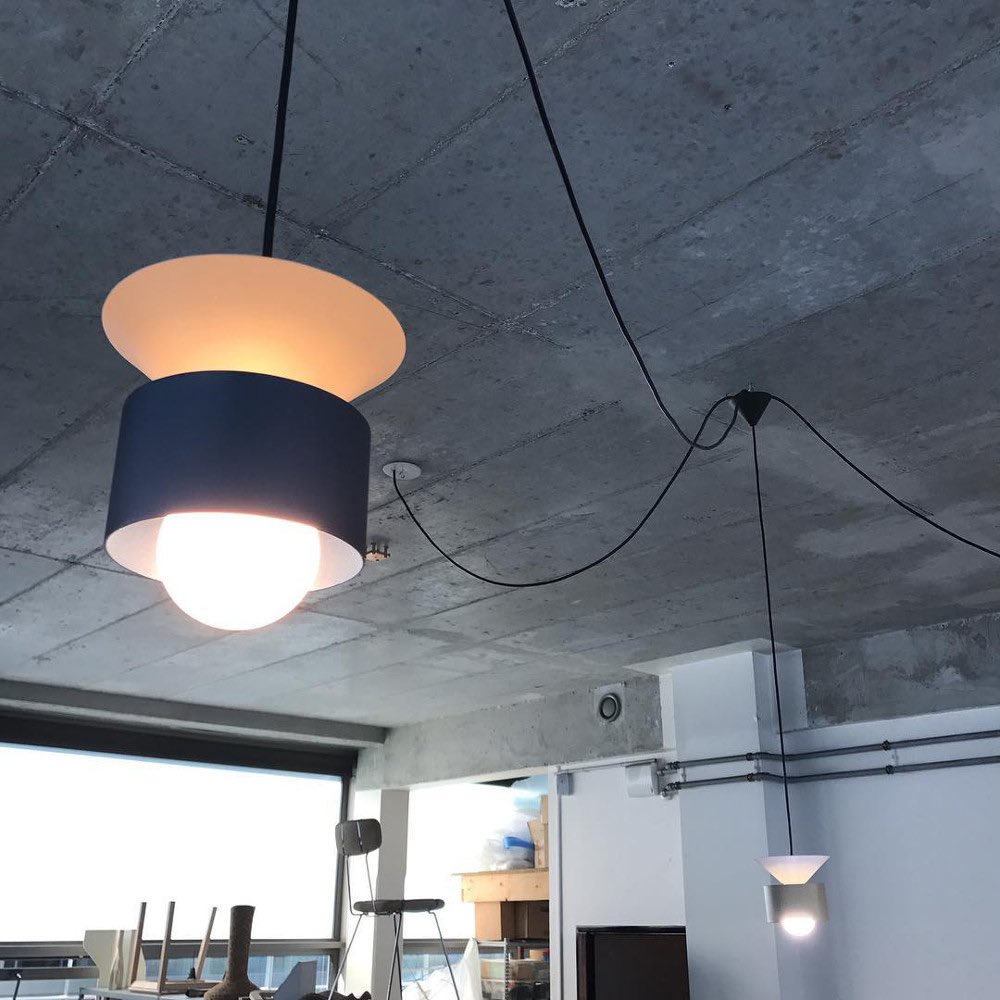 espritdesign's tweet image. LUMIÈRE CÉLESTE BY SAMUEL ACCOCEBERRY POUR DESIGNERBOX X LIGTONLINE blog-espritdesign.com/deco/luminaire… #design #lightonline #designerbox