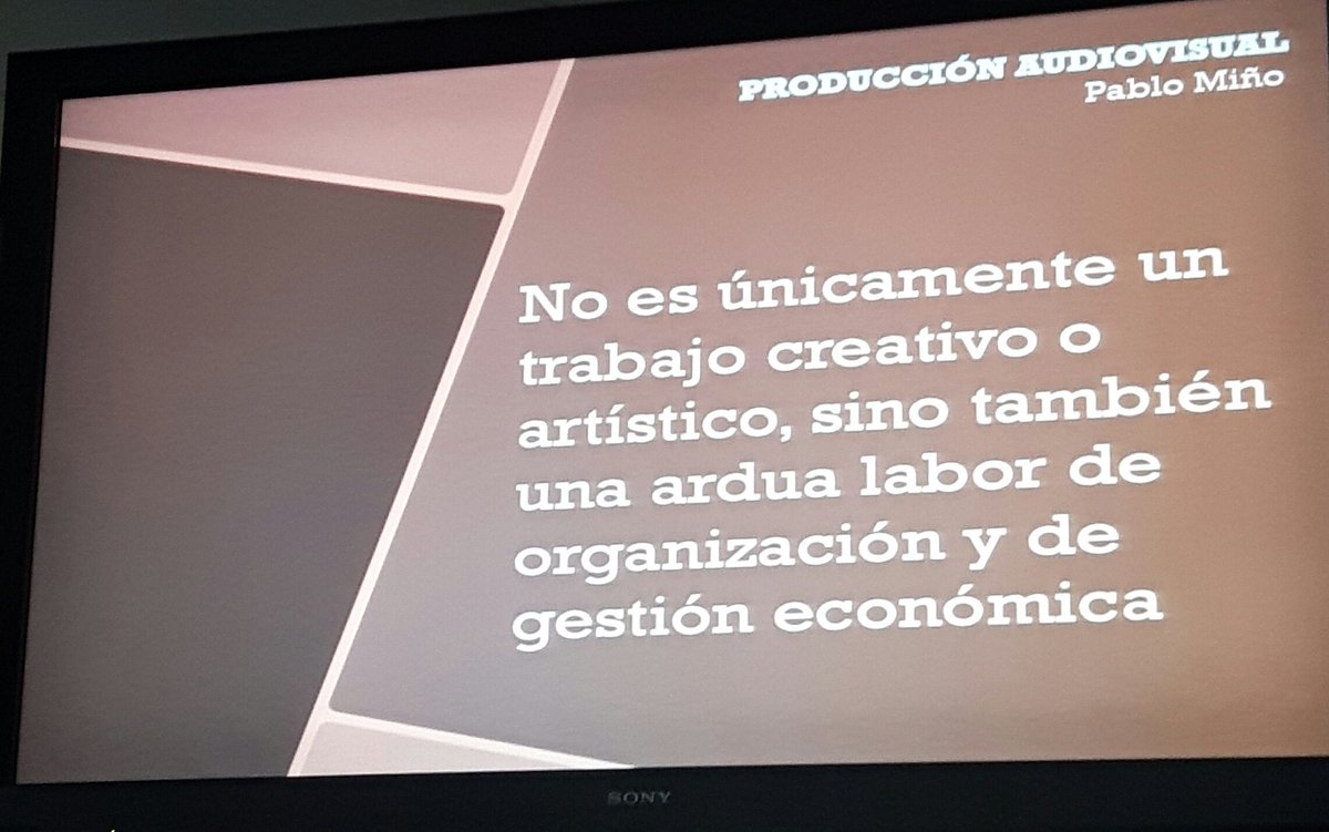 JENNIFERHASS13's tweet photo. 3er día #1erSeminarioInternacional Ahora #ProducciónAudivisual #ComSoMe @e_unach https://t.co/yjbml0wmtj