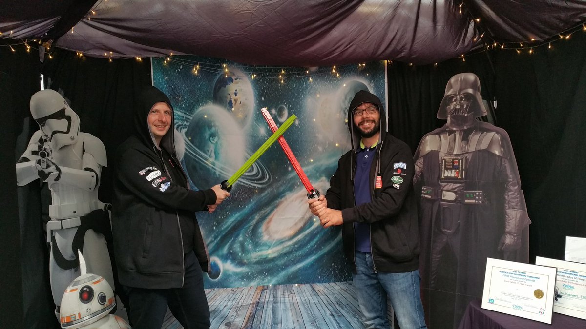 LucaZanettiProf's tweet photo. @flluk IDB-TECH-NO-LOGIC coaches duel https://t.co/F8YeKOsJ0w