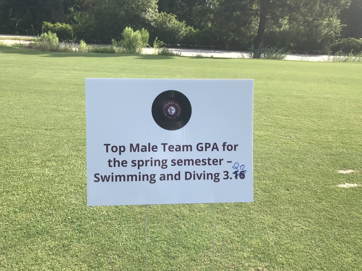 jasoncalanog's tweet photo. Doing big things at the 12th Man Foundations Ambassadors Meetings! #ProtectThe12 #MyGroupChangedIt 😉 #GolfScramble #305Drive #Birdied https://t.co/rTiEoWbZtI