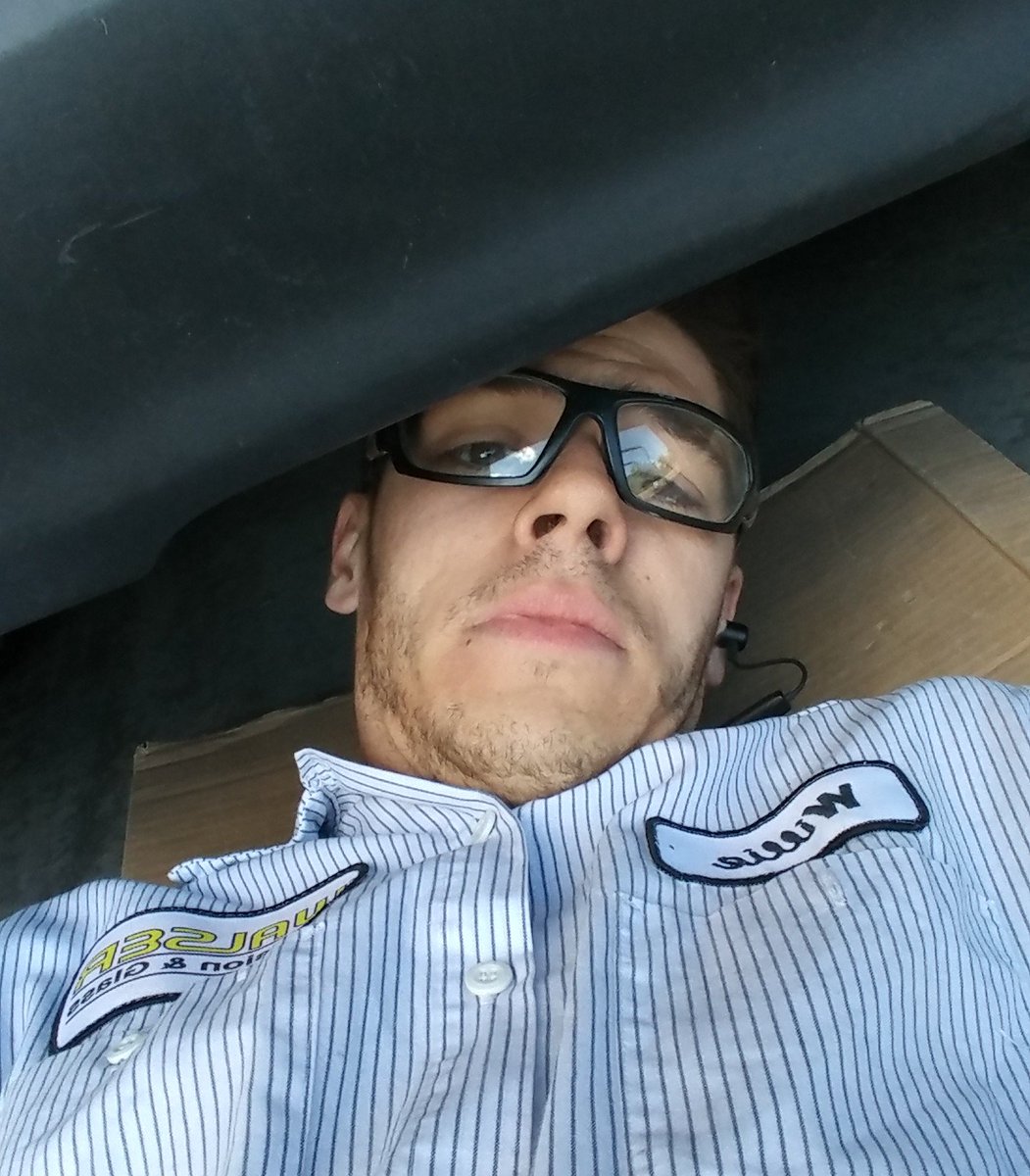 ICSnestloch's tweet photo. Listening to @uglycouchshow under a car. "You would be surprised to see what nerds are car nerds too" https://t.co/zkzmgIDOnh