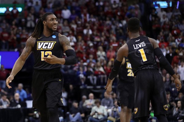 VCURamNation's tweet image. How many of last year's college hoops teams saw players sign contracts this offseason with both NBA AND NFL teams?