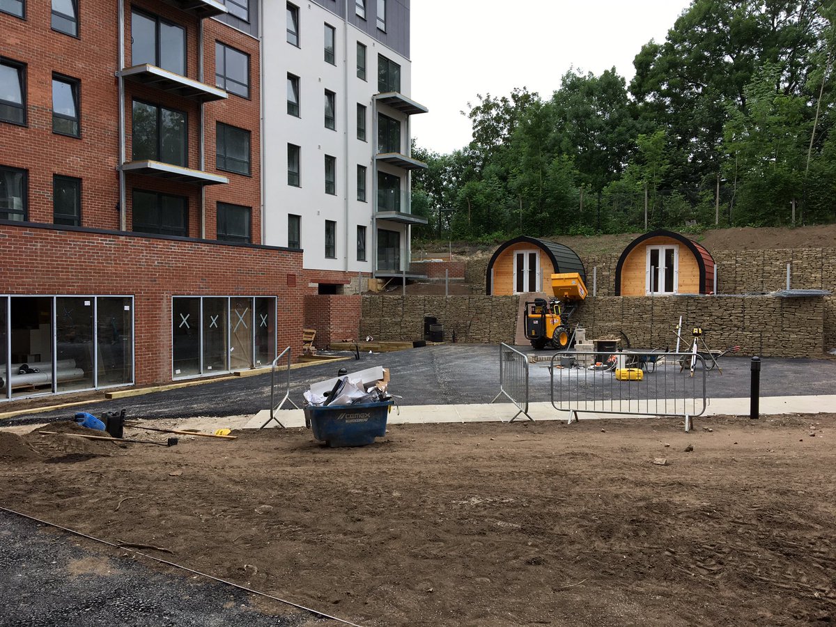 inter_elec's tweet image. Final fix electrics going in on our 230 bed student accommodation in Leeds due to hand over in the next few weeks