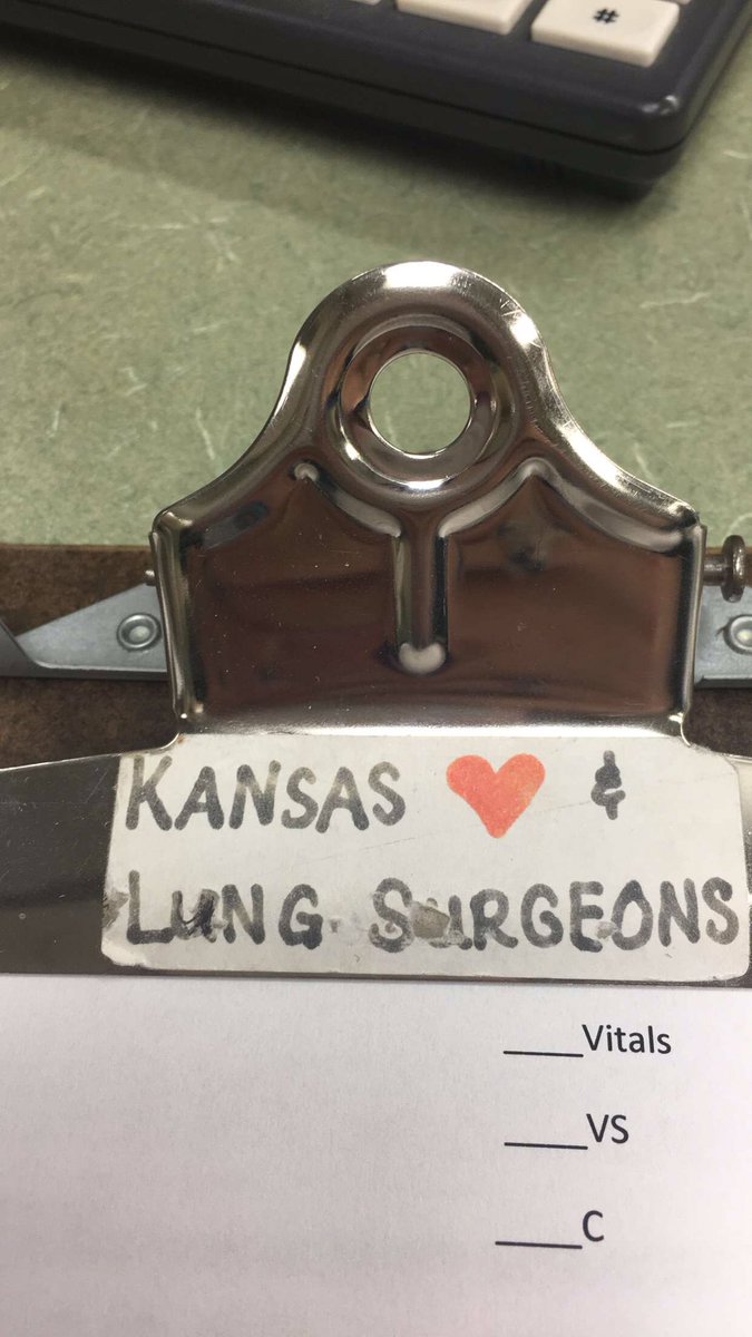 CrystalShelvey's tweet image. Only nurse at the clinic this morning. 🤗 definitely a chill morning though. #lpn #lungandheart #floatnurse