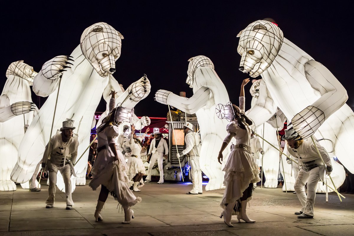 VilleDeClamart's tweet photo. Ce soir, spectacle "Gueule d'ours" au festival #LesPetitsPois #Clamart
@vallee_sud @hautsdeseinefr @iledefrance 
>> https://t.co/miwo35SGTk https://t.co/PWRCu5ZyFv