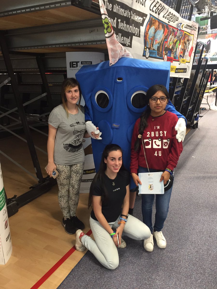 imperialesffl's tweet photo. Drifrutando a tope!!! https://t.co/YdjXXaaDfw