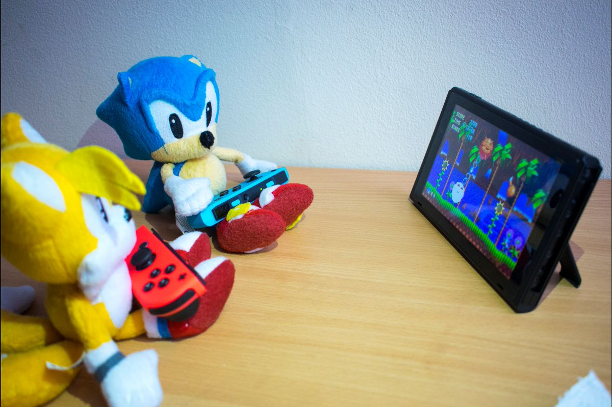 NintendoPlayUK's tweet photo. Happy 26th Anniversary @sonic_hedgehog ! 

What are your favourite Sonic memories? https://t.co/olM3u0Ir7G