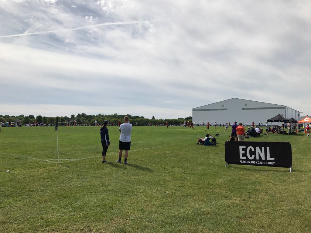 @KPT_Sports <a href="/stayKinetic/">Kinetic PT</a>  <a href="/PennFusion_SA/">Penn Fusion SA</a> enjoying a nice day at ECNL playoffs!!