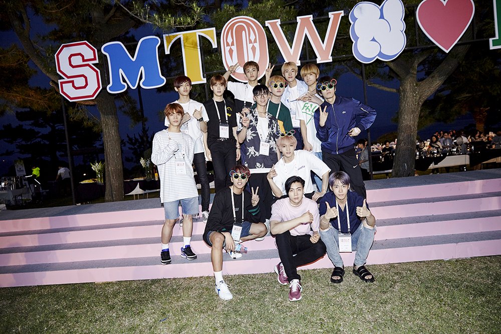 NCTsmtown's tweet photo. Happy #OlympicDay everyone! The Olympic Games unite people all over the world in Olympic values! What are you going to do on #OlympicDay? https://t.co/XAc1jRODmS