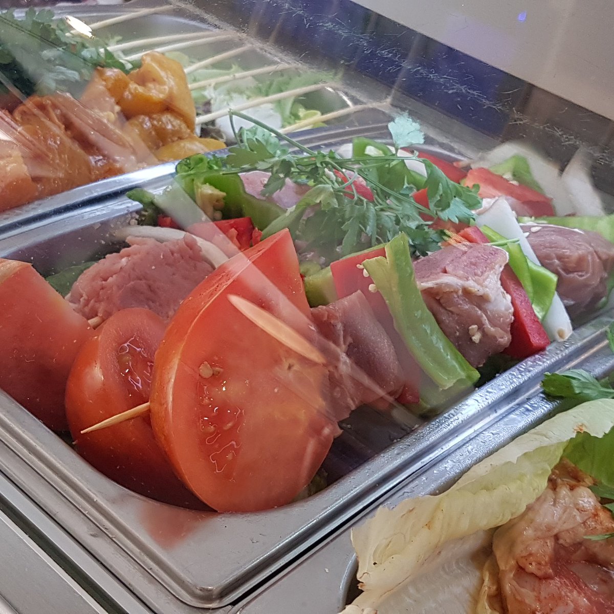 BarlaFaraona's tweet photo. Brochetas de solomillo de arte..... la faraona??? Os esperamos en calle carreteria 87(antiguo bar jamón);) https://t.co/DS7CTLgBEH