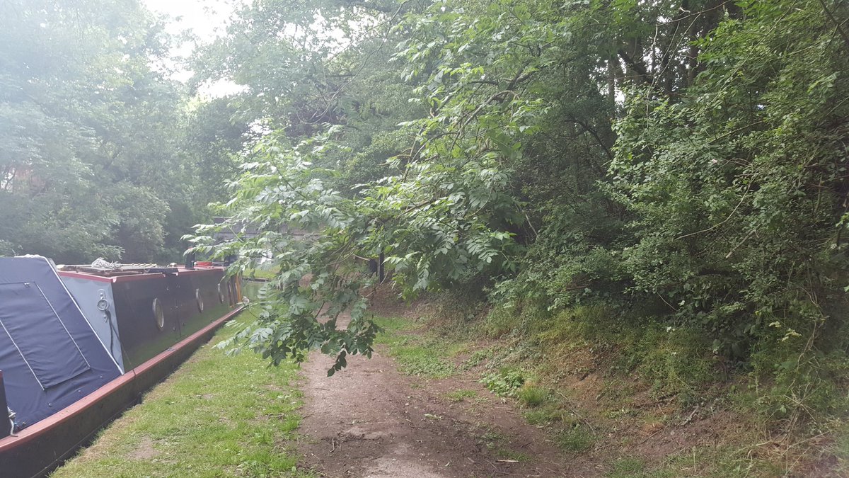 WAstonParish's tweet photo. ...Union. Would you mind seeing if they can be cleared please? @CRTContactUs https://t.co/4DIjNB2oSz