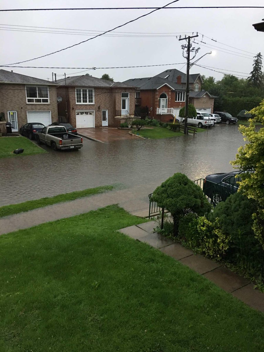 Watch for localized flooding &amp; monitor basements for water entry! Here's a quick shot of a flooded street in #Bradford right now! #onstorm