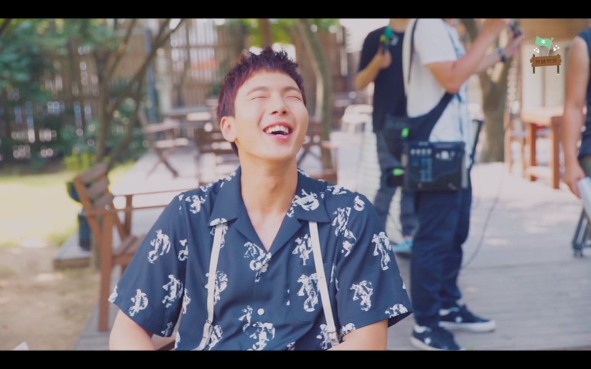 shownusmiling's tweet photo. 💘✨ https://t.co/rmDakICL7N