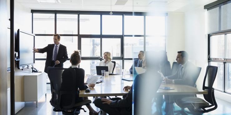 RobertHalfFR's tweet photo. #VendrediTips 5 astuces pour rendre vos réunions plus attractives et efficientes https://t.co/ZxUagS4cCc https://t.co/iupkwLwgdf