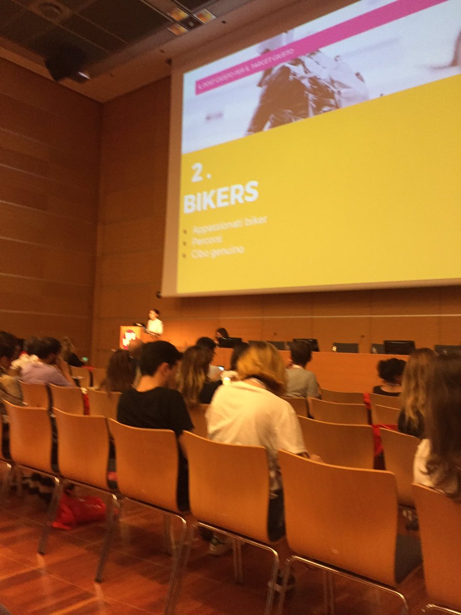 indishoe's tweet photo. Facebook per hotel. Tip &amp; tricks su come intercettare il target con @samuelaconti #WMF17 https://t.co/FBYVA8eorg