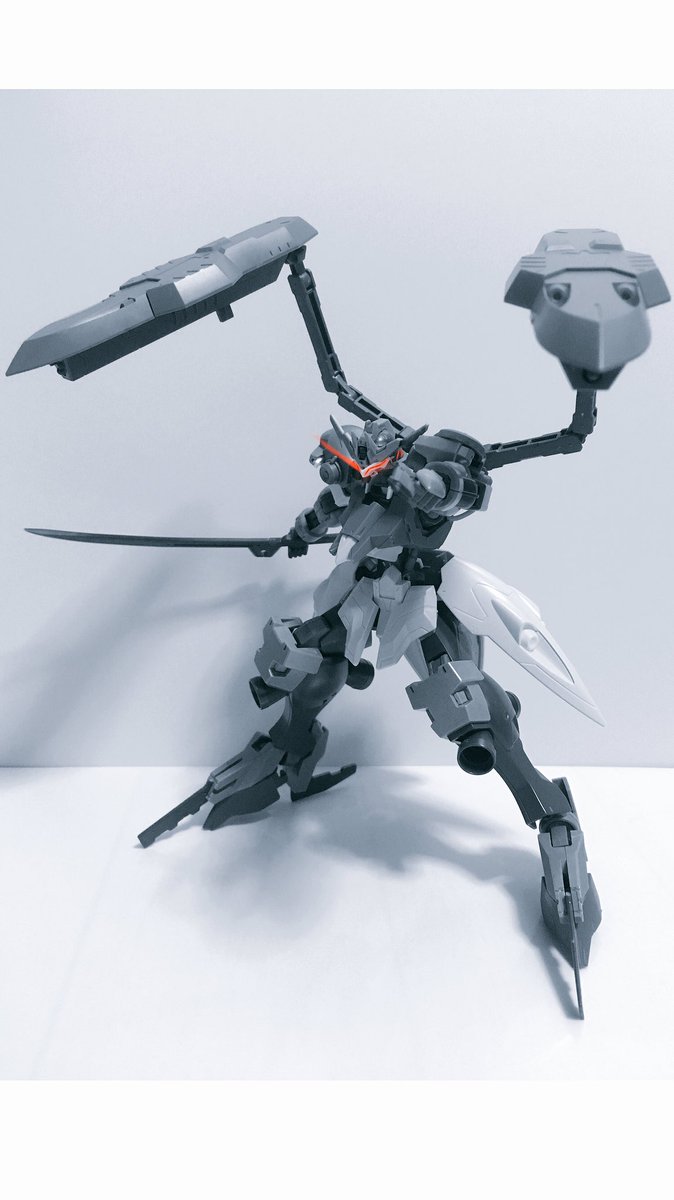 Mukkuのプラモ用 ガンダムキマリスヴィダール 改造 2枚目 擬似阿頼耶識 ガンプラ