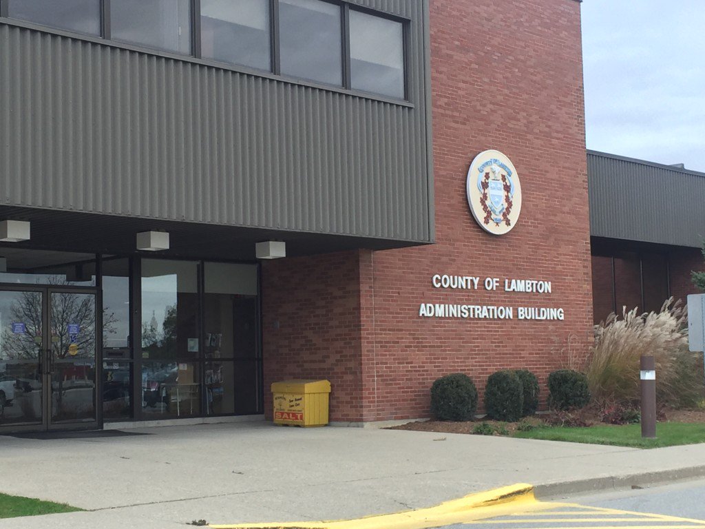 .@CountyofLambton Council is considering establishing a property rights council. blackburnnews.com/sarnia/sarnia-… https://t.co/5NyDwryYl0