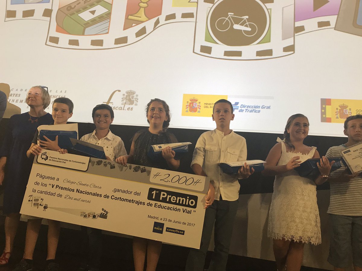 GSerranoLopez's tweet photo. Felicidades a los 3 Colegios ganadores de los V Premios Nacionales de Cortometrajes de Educación Vial. Gracias al @RACE_es y @Goodyear_Es https://t.co/vy3chx7yIu