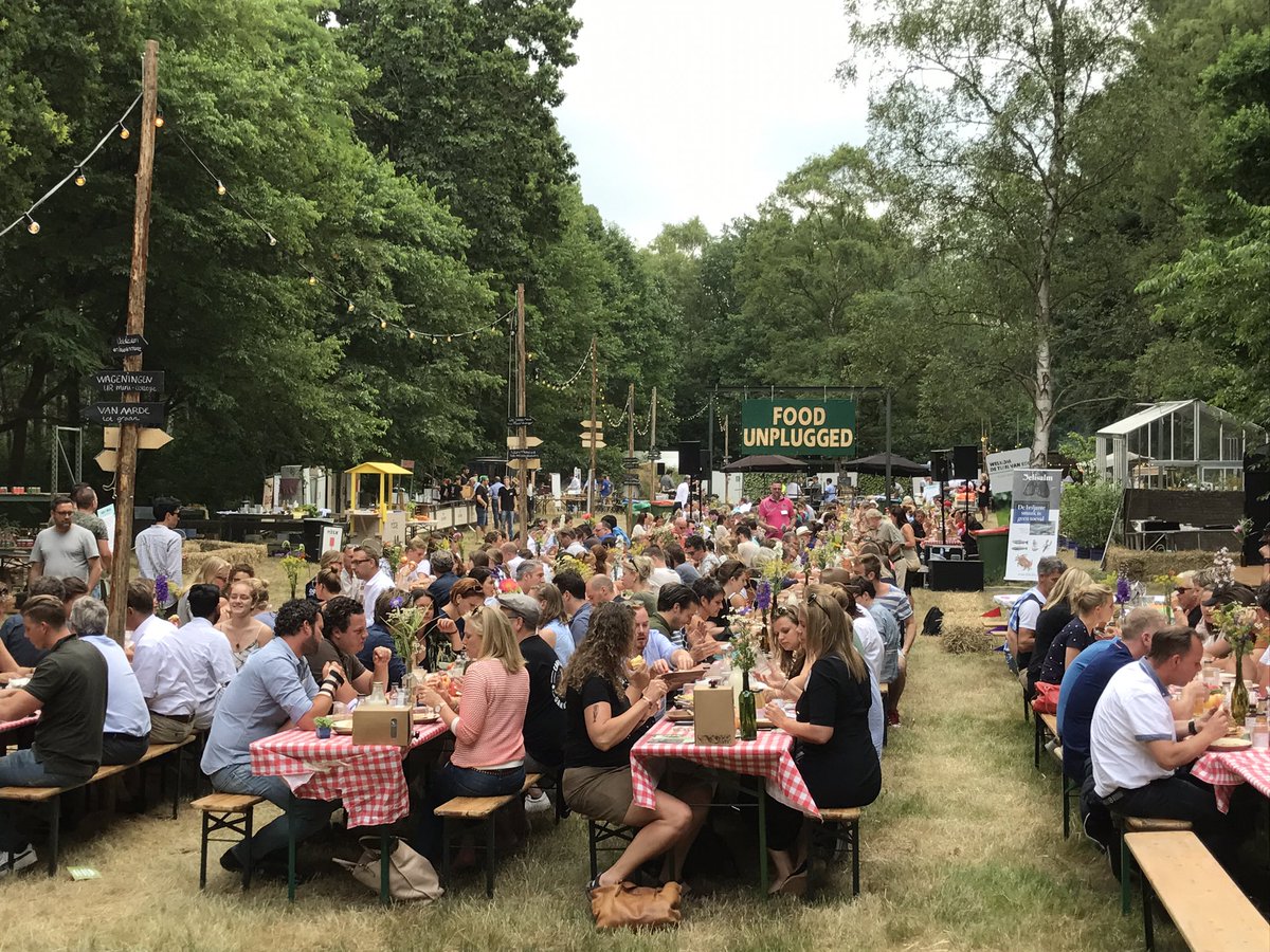 RidderRemon's tweet photo. Opening #foodunplugged @WFCnl in @GemeenteEde door @w_vreugdenhil. Its all about Food today! #proeven #foodworkshops #foodinfo #veluwetaste https://t.co/nJ3pWFeMUE