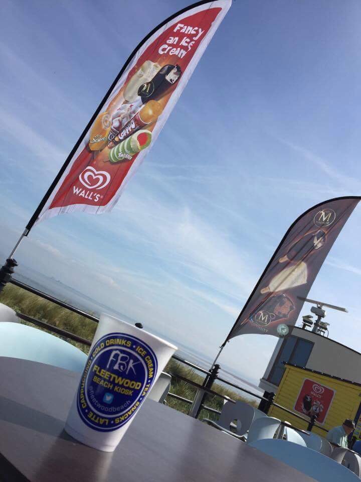 fleetwoodbeach's tweet photo. #CostaDelFleetwood☀️

🍦🍨🍧☕️ #BestGBTwitterShop 🇬🇧@fleetwoodbeach 😁

👕👖👟👞
#NROutlet
@NorthernRags 😁

@AlfieBoe 😁
#BluePlaque
@MarineHallWyre https://t.co/yiXalFmjJl