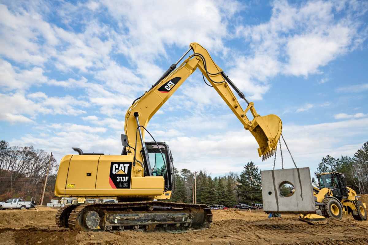DanfinningCAT's tweet photo. New CAT 313FL GC in stock now for immediate delivery! Call your local Finning branch now!☎️ #caterpillar #builtforit #ourbloodrunsyellow https://t.co/nCoQenGeUO