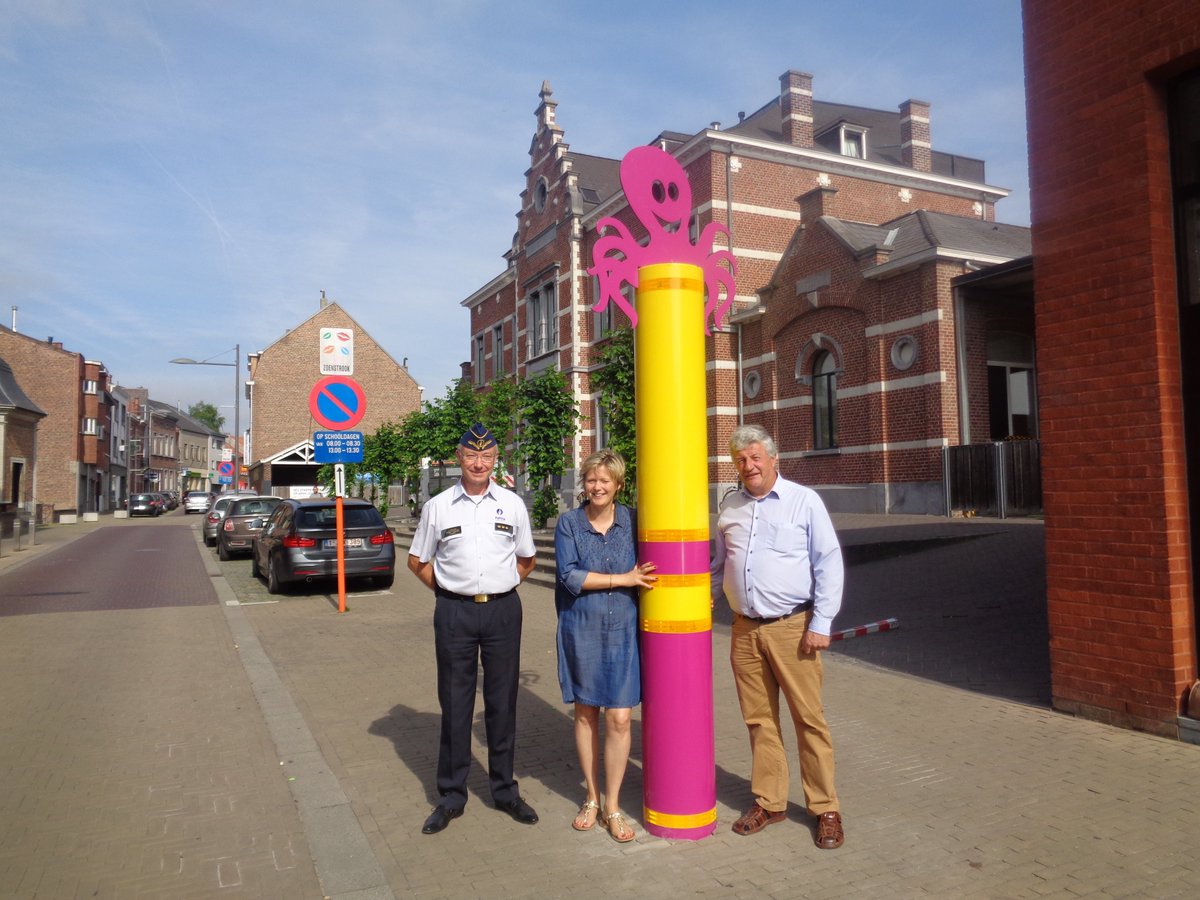 #octopuspalen aan de scholen in #Hoegaarden en #Tienen #verkeersveiligheid bit.ly/2tWhbGe