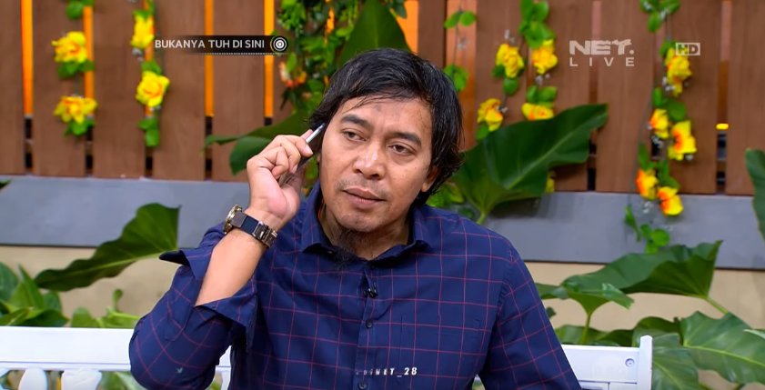 BukanyadiNET's tweet image. nungguin siapa ya Bang Komeng?? wah mau mudik nih ceritanya #BukanyaDiNET_28