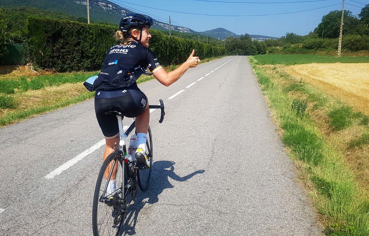 NettieEdmo's tweet image. 'The show goes on..!' Thankful that I can be back on the bike as I know many others aren't so lucky. Thanks for the lovely messages ☺ #8left